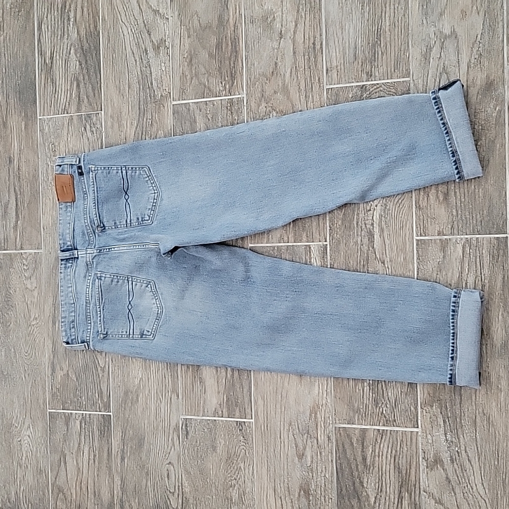Lucky brand slightly distressed Capri size 8 - Picture 6 of 7